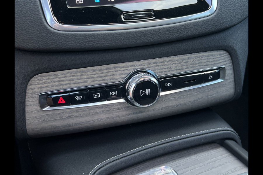 Volvo XC90 2.0 T8 Plug-in hybrid AWD Ultra Dark | Pano | Leder Pack | HUD | Trekhaak | Harman Kardon | 360 Camera