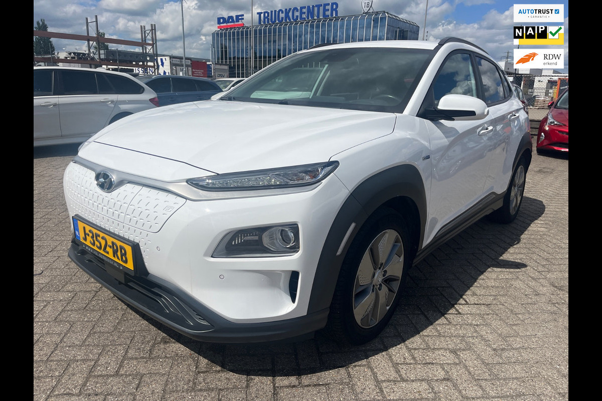 Hyundai Kona EV Premium 64 kWh