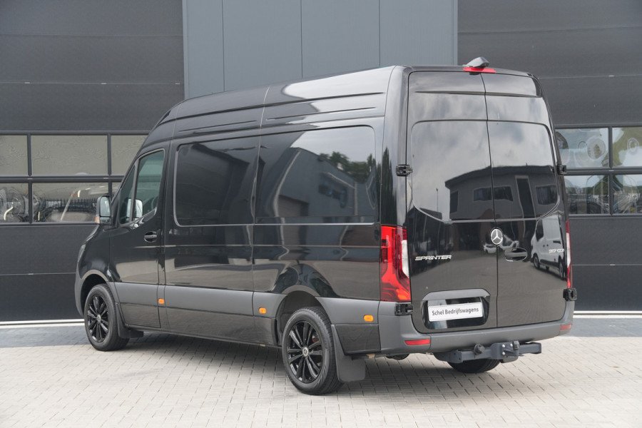 Mercedes-Benz Sprinter 317CDI L2H2 Select - LED - Mbux 10 - 3.5t Trekhaak - Geveerde Stoel - Betimmering - Camera - Carplay - Blind spot - Cruise - Rij