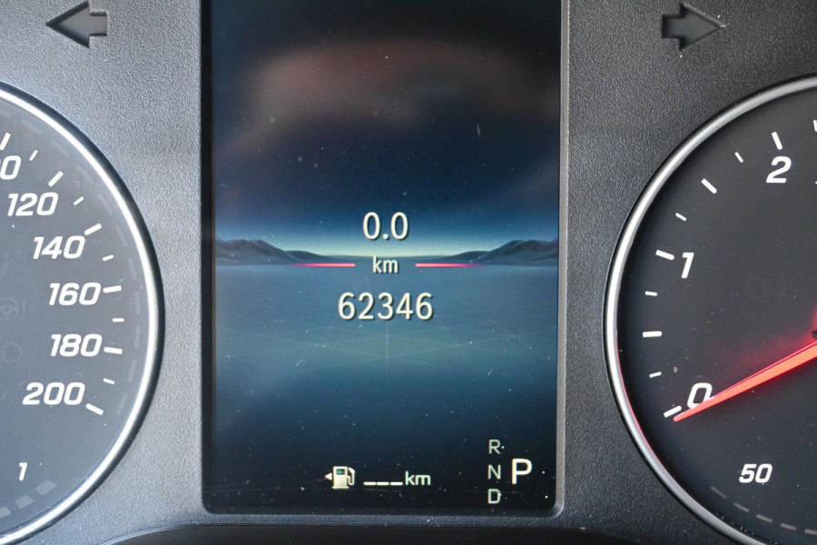 Mercedes-Benz Sprinter 317 CDI L2H2 Pro LED, Geveerde stoel, Navigatie met camera