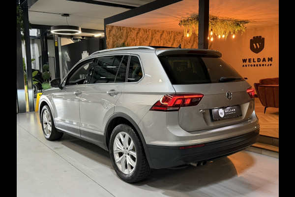 Volkswagen Tiguan 1.4 TSI ACT SOUND Comfortline Business|Pano|ACC|CarPlay|Camera|Blind Spot|Elektr. Achterklep|Rijklaar