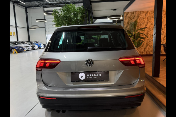 Volkswagen Tiguan 1.4 TSI ACT SOUND Comfortline Business|Pano|ACC|CarPlay|Camera|Blind Spot|Elektr. Achterklep|Rijklaar