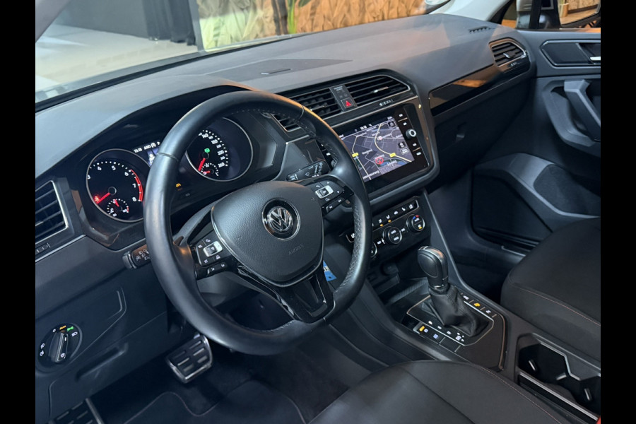 Volkswagen Tiguan 1.4 TSI ACT SOUND Comfortline Business|Pano|ACC|CarPlay|Camera|Blind Spot|Elektr. Achterklep|Rijklaar