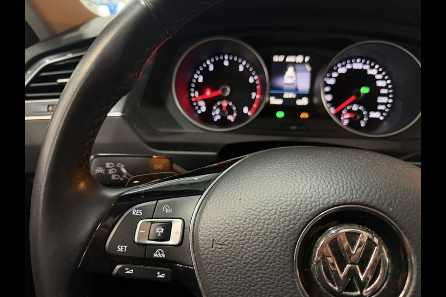 Volkswagen Tiguan 1.4 TSI ACT SOUND Comfortline Business|Pano|ACC|CarPlay|Camera|Blind Spot|Elektr. Achterklep|Rijklaar