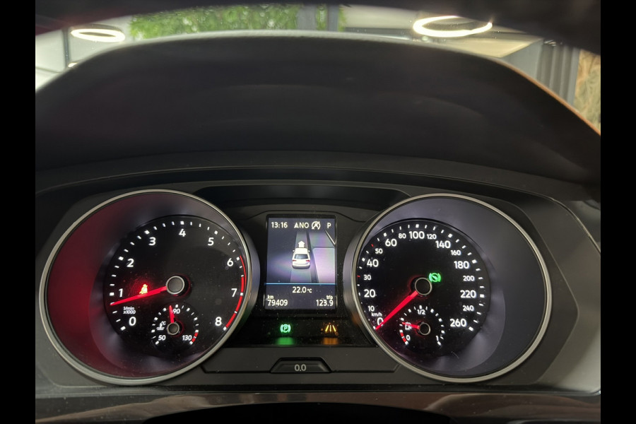 Volkswagen Tiguan 1.4 TSI ACT SOUND Comfortline Business|Pano|ACC|CarPlay|Camera|Blind Spot|Elektr. Achterklep|Rijklaar