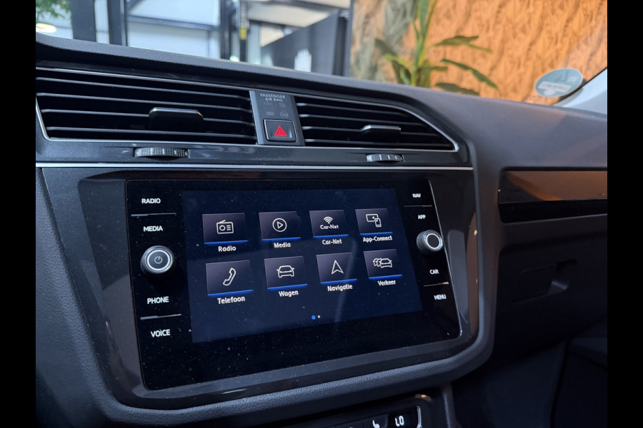 Volkswagen Tiguan 1.4 TSI ACT SOUND Comfortline Business|Pano|ACC|CarPlay|Camera|Blind Spot|Elektr. Achterklep|Rijklaar