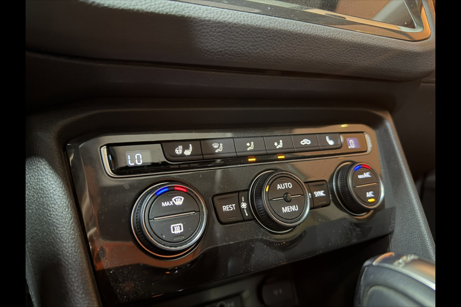 Volkswagen Tiguan 1.4 TSI ACT SOUND Comfortline Business|Pano|ACC|CarPlay|Camera|Blind Spot|Elektr. Achterklep|Rijklaar