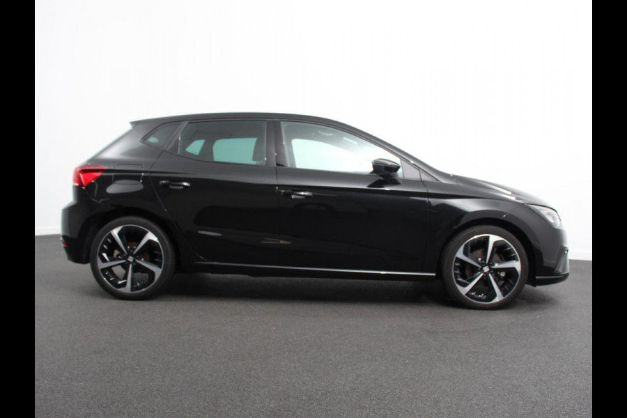 Seat Ibiza 1.0 EcoTSI 110pk Automaat FR Climate Control Adaptieve cruise control LED Keyless Parkeersensoren Verwarmde voorstoelen Achteruitrij Camera Apple Carplay/ Android Auto