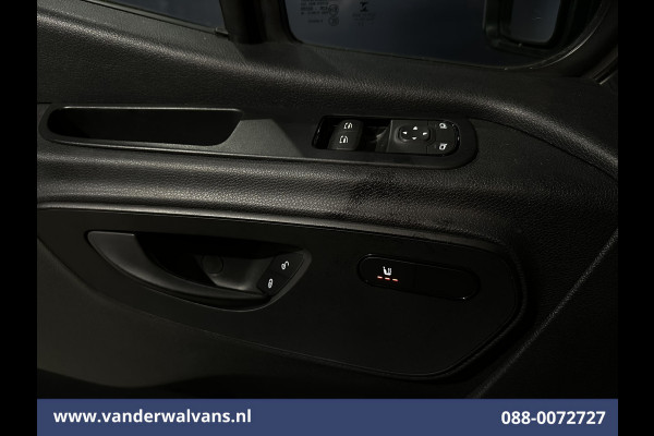 Mercedes-Benz Sprinter 319 CDI 191pk 3.0L V6 L3H2 Euro6 Airco | Camera | Navigatie | Chauffeursstoel | Apple Carplay Cruisecontrol, Android Auto, Stoelverwarming, 270gr Achterdeuren, Bijrijdersbank