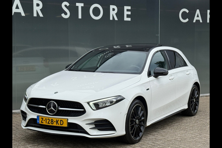 Mercedes-Benz A-Klasse 250 e AMG Line Pano|Sfeer|19Inch|Adap Cruise|Burmester
