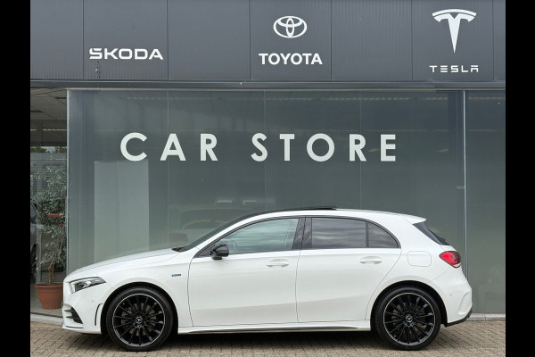 Mercedes-Benz A-Klasse 250 e AMG Line Pano|Sfeer|19Inch|Adap Cruise|Burmester