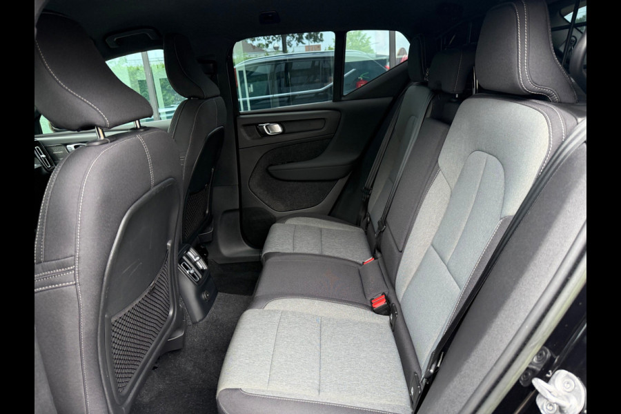 Volvo XC40 1.5 T4 Plug-in hybrid Plus Bright - Automaat - Navi - All Seasons - Climate