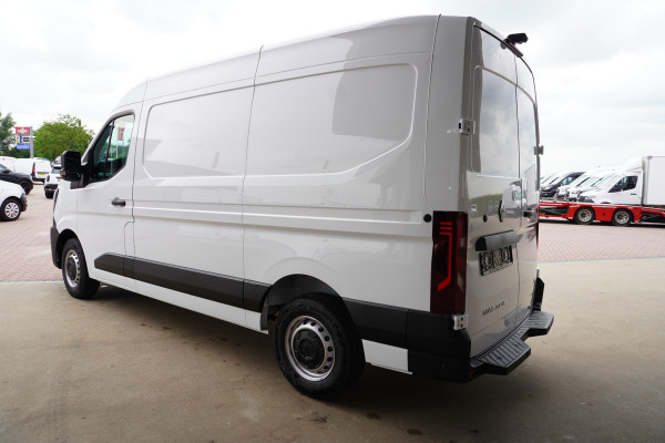 Renault Master E-Tech T35 L2H2 Advance long range 87 kWh 143PK Automaat Climate | Navi | Cruise | Camera