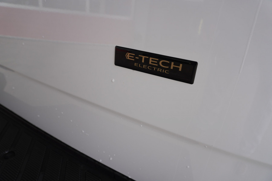 Renault Master E-Tech T35 L2H2 Advance long range 87 kWh 143PK Automaat Climate | Navi | Cruise | Camera