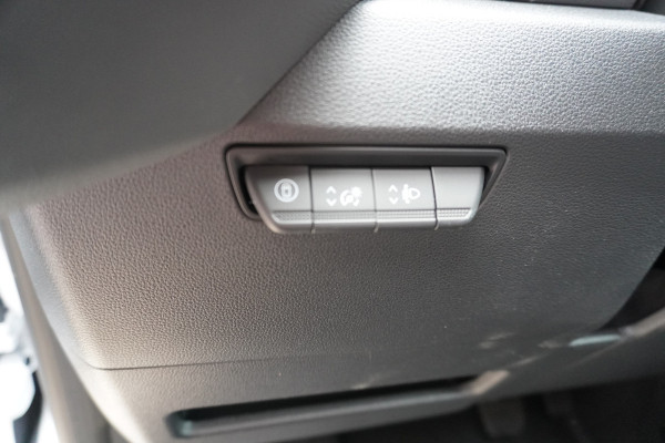 Renault Master E-Tech T35 L2H2 Advance long range 87 kWh 143PK Automaat Climate | Navi | Cruise | Camera