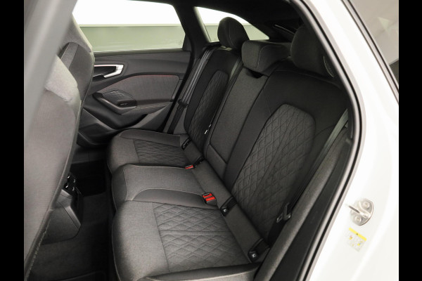 Audi A5 Avant 2.0 e-hybrid quattro S edition 299pk | Tech plus pakket | 19 inch lichtmetalen velgen | Keyless Entry | 360° camera | MMI bijrijdersscherm