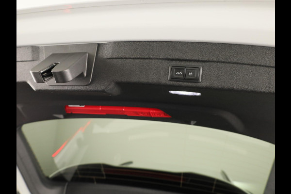 Audi A5 Avant 2.0 e-hybrid quattro S edition 299pk | Tech plus pakket | 19 inch lichtmetalen velgen | Keyless Entry | 360° camera | MMI bijrijdersscherm