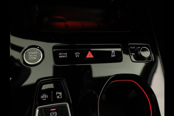 Audi A5 Avant 2.0 e-hybrid quattro S edition 299pk | Tech plus pakket | 19 inch lichtmetalen velgen | Keyless Entry | 360° camera | MMI bijrijdersscherm