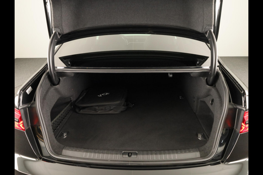 Audi A6 Limousine 50 TFSI e quattro S edition 299pk | SOH 92% | Panoramadak  Lederen bekleding | 360° Camera | Elektrisch verstelbare voorstoelen