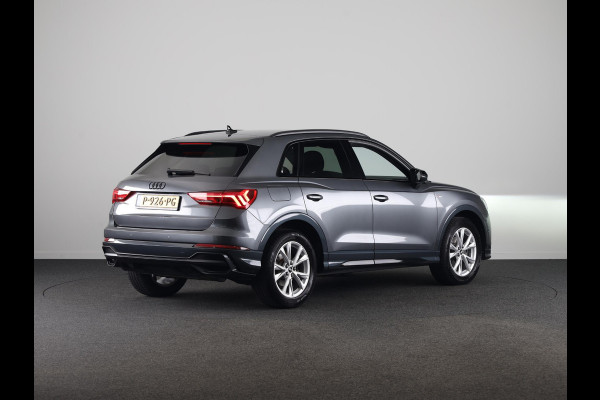 Audi Q3 35 TFSI S edition 150pk | Navigatie | Parkeersensoren voor en achter | S-line interieur | Stoelverwarming |