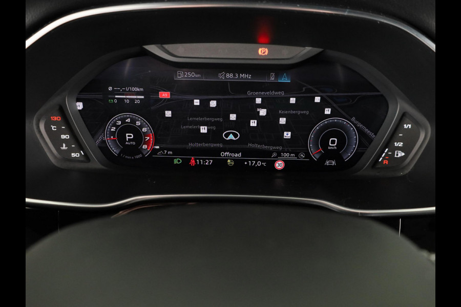 Audi Q3 35 TFSI S edition 150pk | Navigatie | Parkeersensoren voor en achter | S-line interieur | Stoelverwarming |