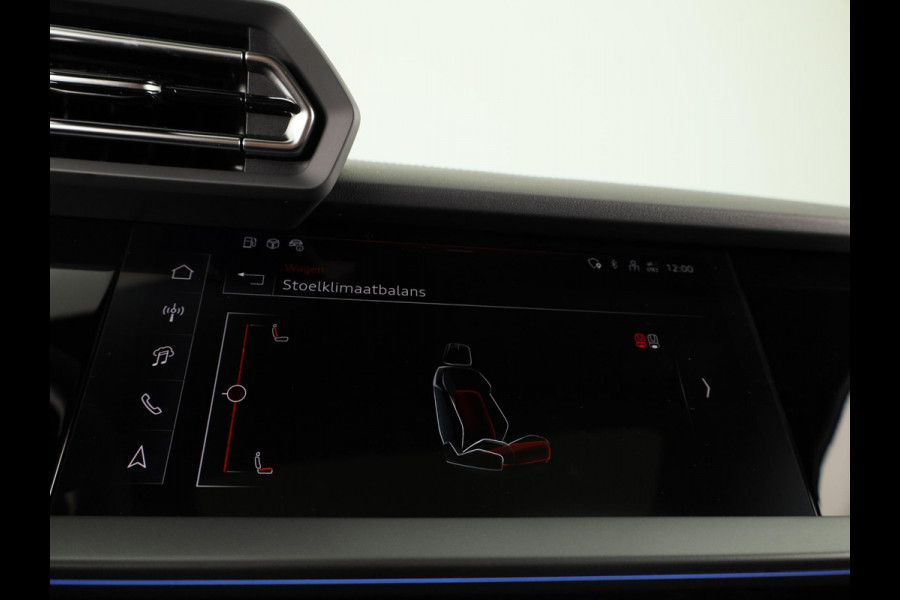 Audi A3 Sportback 45 TFSI e S edition Competition 272pk | Private Lease € 916,00 per maand* | Panoramadak | Sonos 3D | Ambient light | Parkeercamere | Adaptieve cruise controle