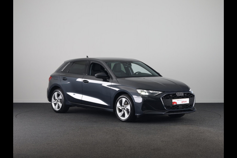 Audi A3 Sportback 40 TFSI e Advanced edition 204 pk S-tronic | Private Lease € 642,00 per maand* | Verlengde garantie | Navigatie | Parkeersensoren (Park assist) | Achteruitrijcamera | Adaptieve cruise control |