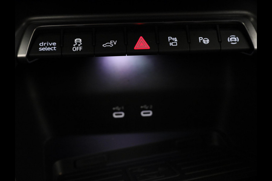 Audi A3 Sportback 40 TFSI e Advanced edition 204 pk S-tronic | Private Lease € 642,00 per maand* | Verlengde garantie | Navigatie | Parkeersensoren (Park assist) | Achteruitrijcamera | Adaptieve cruise control |