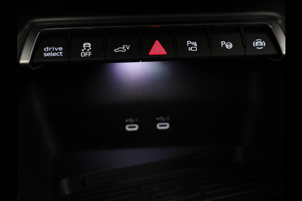 Audi A3 Sportback 40 TFSI e Advanced edition 204 pk S-tronic | Private Lease € 642,00 per maand* | Verlengde garantie | Navigatie | Parkeersensoren (Park assist) | Achteruitrijcamera | Adaptieve cruise control |