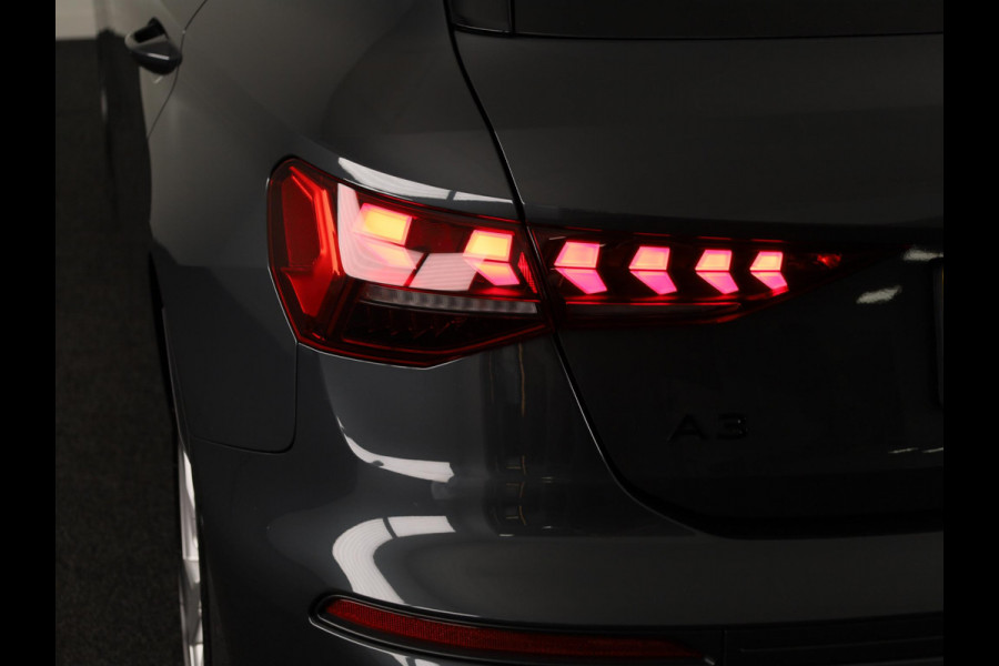 Audi A3 Sportback 40 TFSI e Advanced edition 204 pk S-tronic | Private Lease € 642,00 per maand* | Verlengde garantie | Navigatie | Parkeersensoren (Park assist) | Achteruitrijcamera | Adaptieve cruise control |