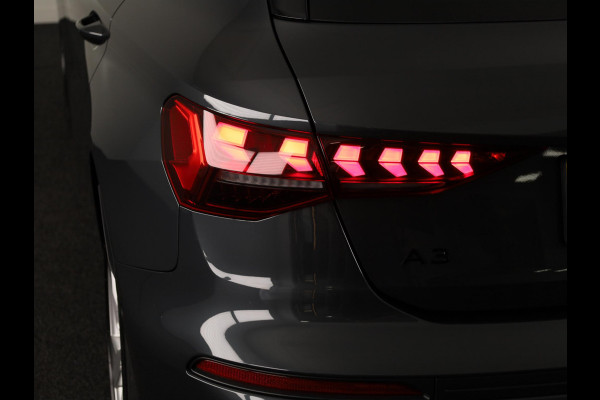 Audi A3 Sportback 40 TFSI e Advanced edition 204 pk S-tronic | Private Lease € 642,00 per maand* | Verlengde garantie | Navigatie | Parkeersensoren (Park assist) | Achteruitrijcamera | Adaptieve cruise control |