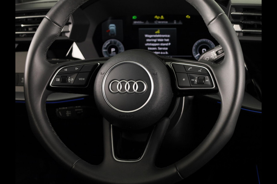 Audi A3 Sportback 40 TFSI e Advanced edition 204 pk S-tronic | Private Lease € 642,00 per maand* | Verlengde garantie | Navigatie | Parkeersensoren (Park assist) | Achteruitrijcamera | Adaptieve cruise control |