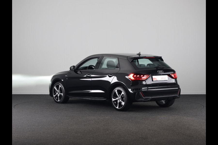 Audi A1 Sportback 35 TFSI S edition 150pk | Navigatie via App | Parkeercamera | Stoelverwarming | led koplampen | Adaptieve cruise controle | S-line interieur