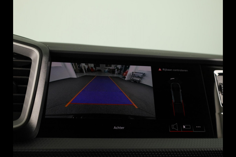 Audi A1 Sportback 35 TFSI S edition 150pk | Navigatie via App | Parkeercamera | Stoelverwarming | led koplampen | Adaptieve cruise controle | S-line interieur