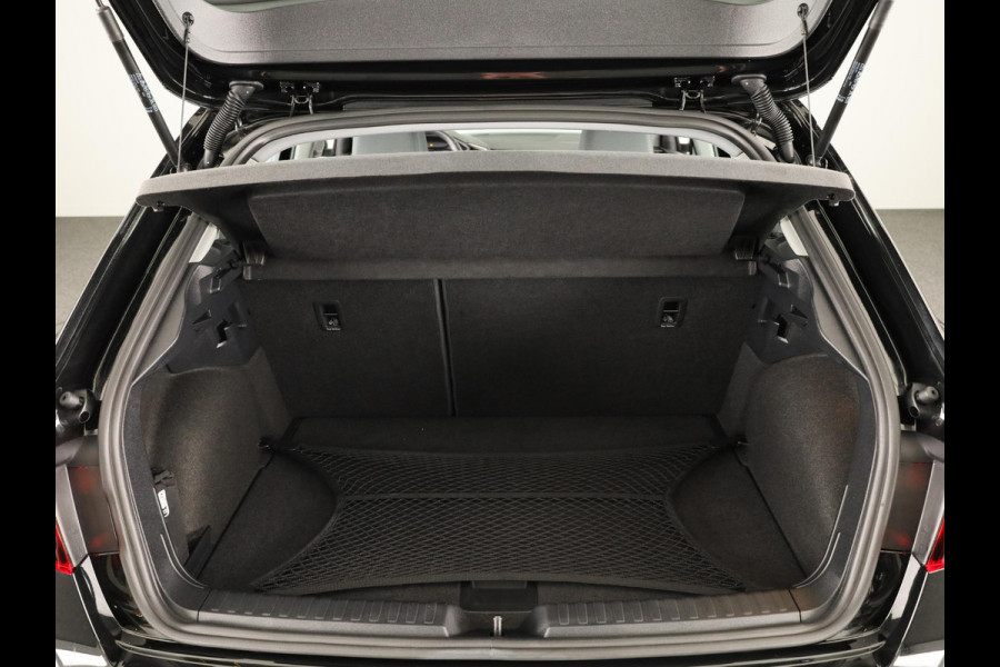 Audi A1 Sportback 35 TFSI S edition 150pk | Navigatie via App | Parkeercamera | Stoelverwarming | led koplampen | Adaptieve cruise controle | S-line interieur