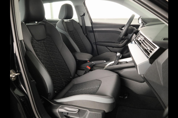 Audi A1 Sportback 35 TFSI S edition 150pk | Navigatie via App | Parkeercamera | Stoelverwarming | led koplampen | Adaptieve cruise controle | S-line interieur