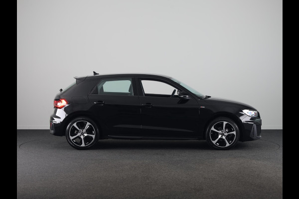 Audi A1 Sportback 35 TFSI S edition 150pk | Navigatie via App | Parkeercamera | Stoelverwarming | led koplampen | Adaptieve cruise controle | S-line interieur