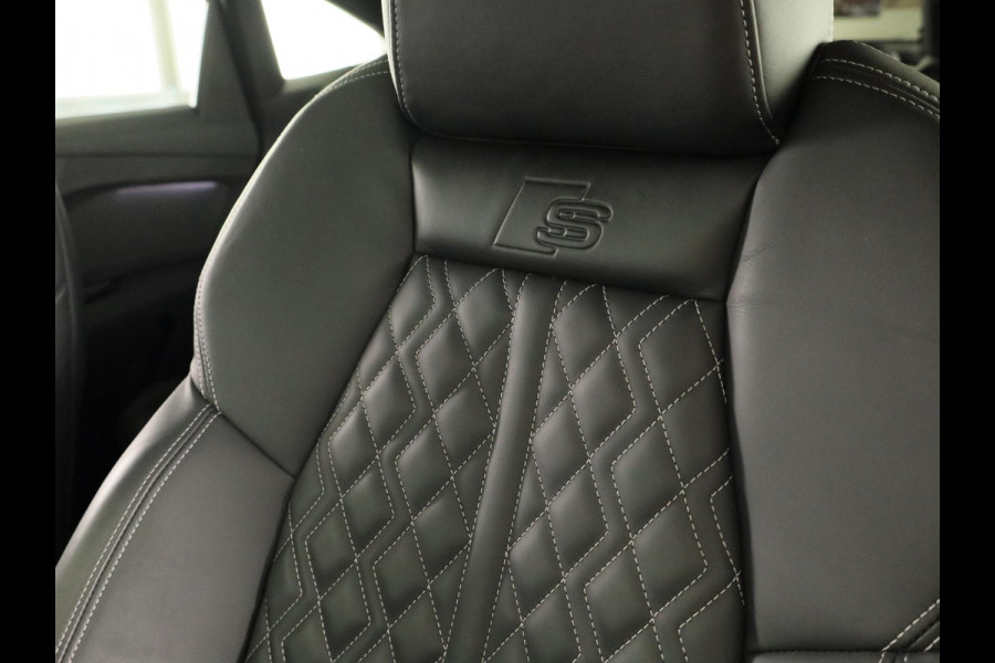 Audi Q4 Sportback e-tron 45 quattro S Edition 82 kWh 286pk | Panoramadak | lederen bekleding | SONOS premium Audio | Parkeercamera|