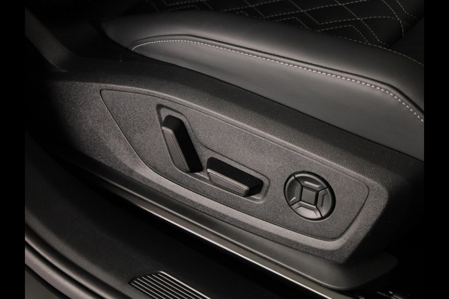 Audi Q4 Sportback e-tron 45 quattro S Edition 82 kWh 286pk | Panoramadak | lederen bekleding | SONOS premium Audio | Parkeercamera|