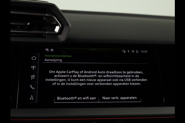 Audi A3 Sportback 40 TFSI e Advanced edition 204 pk S-tronic | Private Lease € 647,00 per maand* | Verlengde garantie | Navigatie | Parkeersensoren (Park assist) | Achteruitrijcamera | Adaptieve cruise control | Stoelverwarming |