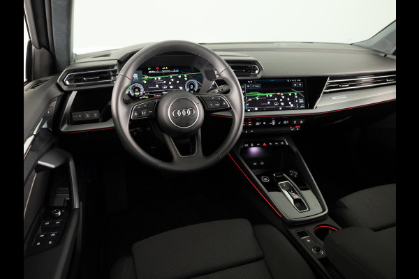 Audi A3 Sportback 40 TFSI e Advanced edition 204 pk S-tronic | Private Lease € 647,00 per maand* | Verlengde garantie | Navigatie | Parkeersensoren (Park assist) | Achteruitrijcamera | Adaptieve cruise control | Stoelverwarming |