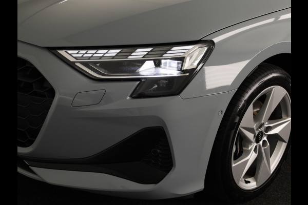 Audi A3 Sportback 40 TFSI e Advanced edition 204 pk S-tronic | Private Lease € 647,00 per maand* | Verlengde garantie | Navigatie | Parkeersensoren (Park assist) | Achteruitrijcamera | Adaptieve cruise control | Stoelverwarming |
