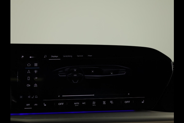 Audi Q5 2.0 TFSI e-hybrid quattro S edition 299pk | Panoramadak | Elektrisch verstelbare voorstoelen | 19 inch Lichtmetalen velgen | Matrix Led verlichting | Adaptieve cruise controle
