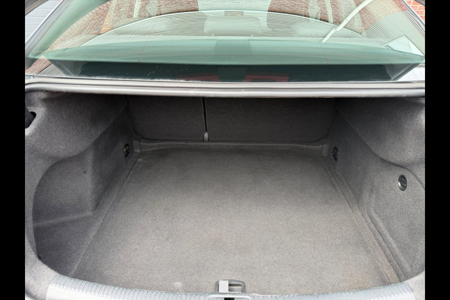 Audi A3 Limousine 1.5 TFSI 150PK LED PDC Stoelverw 62DKM