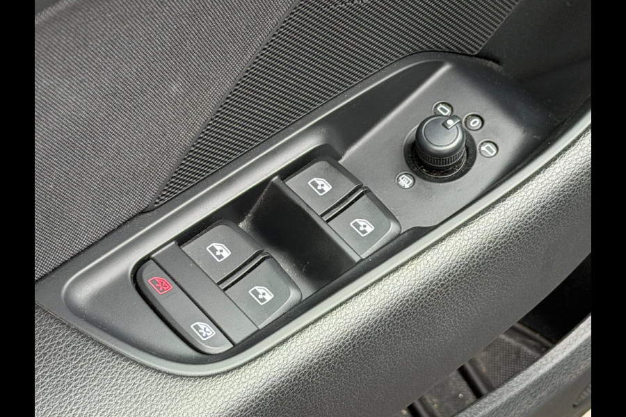 Audi A3 Limousine 1.5 TFSI 150PK LED PDC Stoelverw 62DKM