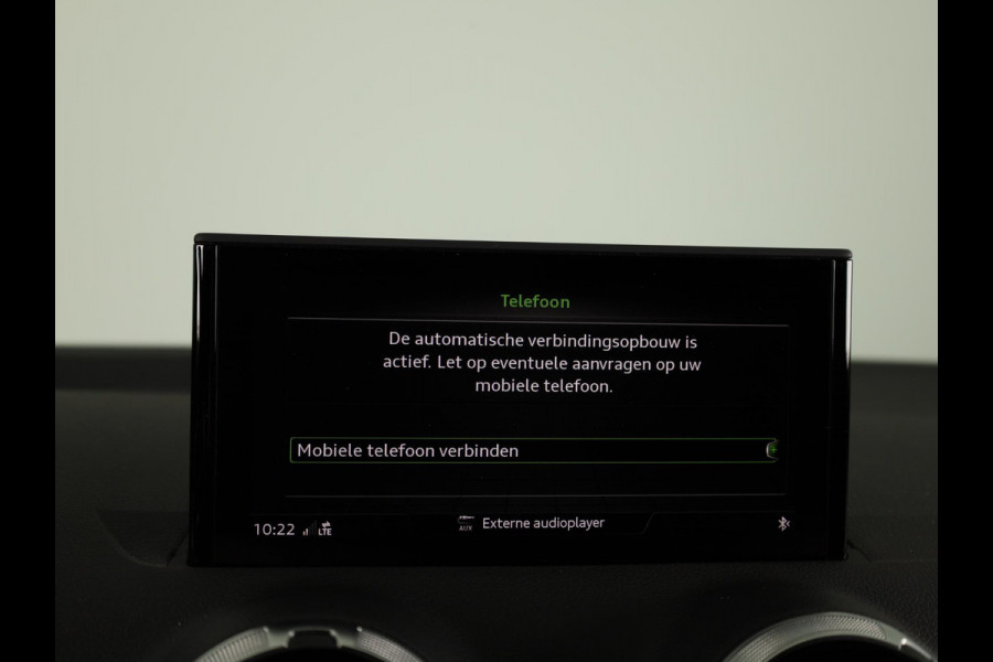 Audi Q2 35 TFSI S Edition 150pk | Navigatie | Matrix Led verlichting | 17 inch Lichtmetalen velgen | Apple Carplay /-Android auto