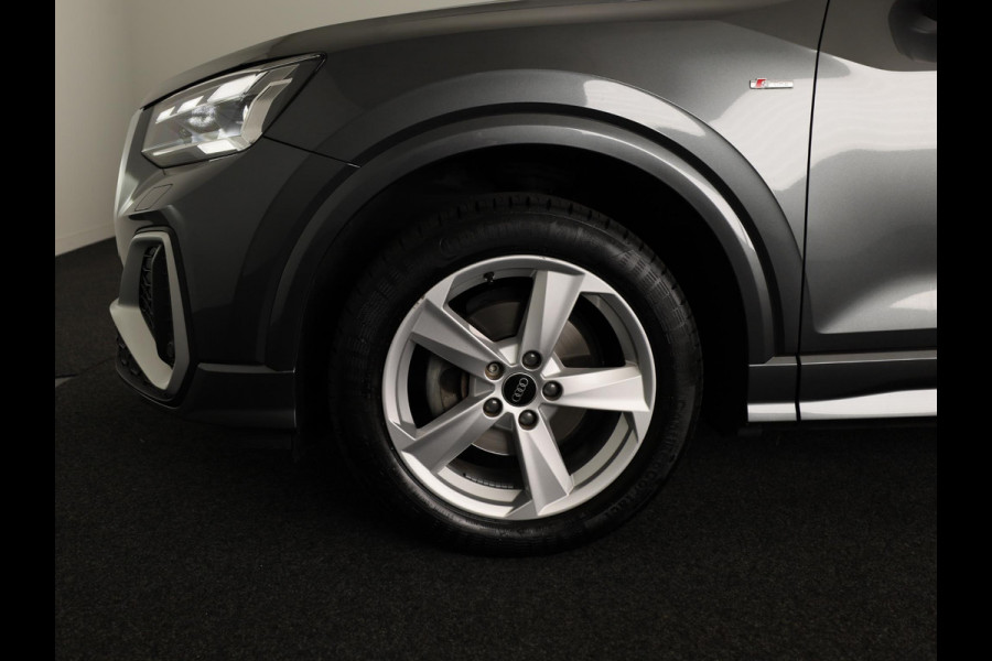 Audi Q2 35 TFSI S Edition 150pk | Navigatie | Matrix Led verlichting | 17 inch Lichtmetalen velgen | Apple Carplay /-Android auto