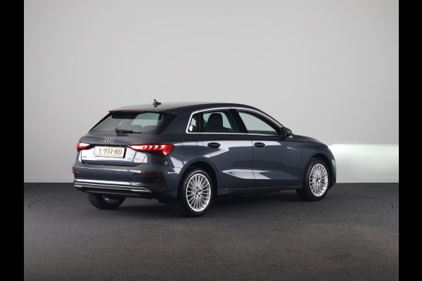 Audi A3 Sportback 40 TFSI e Business edition 204pk | Stoelverwarming | Elek. achterklep | Carplay | Sportstoelen | Audi soundsystem