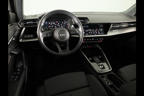 Audi A3 Sportback 40 TFSI e Business edition 204pk | Stoelverwarming | Elek. achterklep | Carplay | Sportstoelen | Audi soundsystem