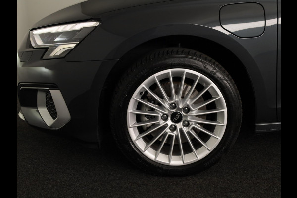 Audi A3 Sportback 40 TFSI e Business edition 204pk | Stoelverwarming | Elek. achterklep | Carplay | Sportstoelen | Audi soundsystem